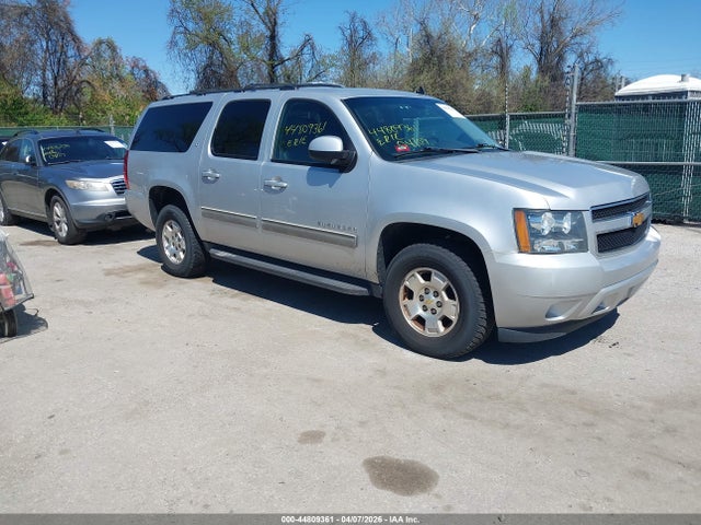 Salvage Chevrolet Suburban 1500 Image