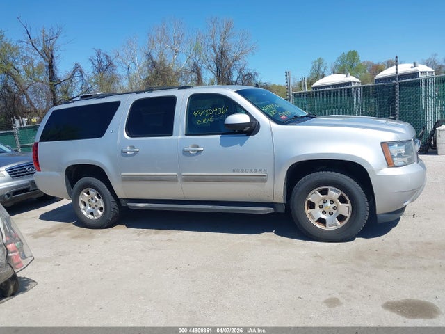 Chevrolet Suburban 1500 Lt