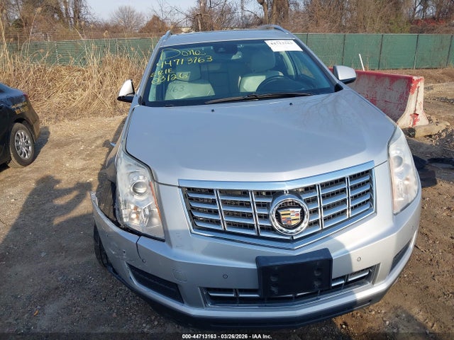 Cadillac SRX Luxury Collection