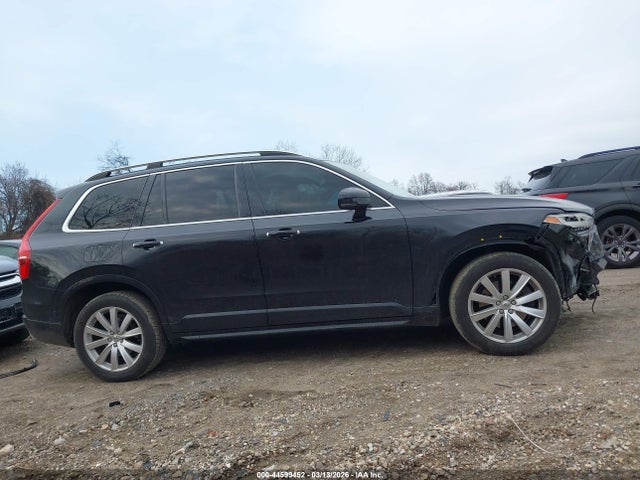 Volvo XC90 T6 Momentum