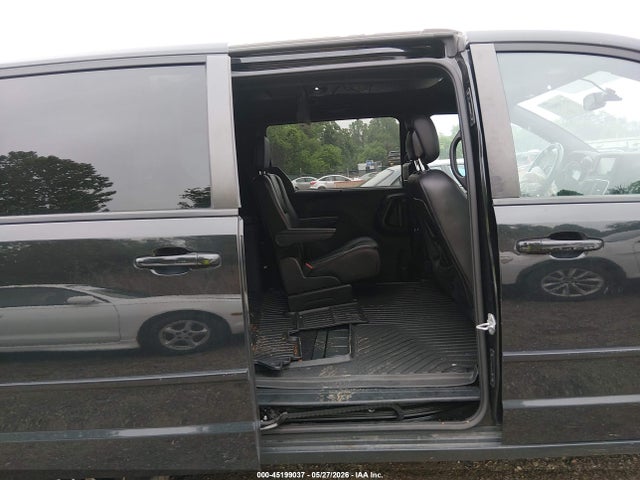 Dodge Grand Caravan