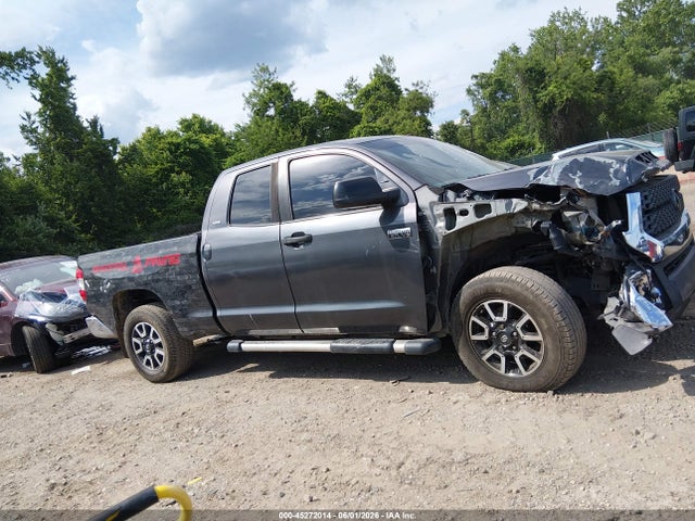 Toyota Tundra Sr5
