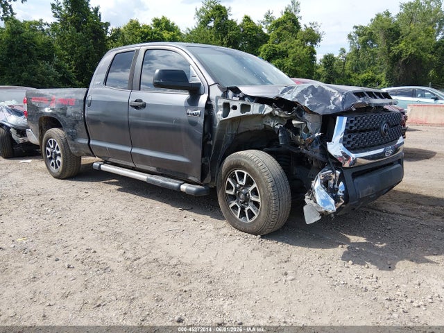 Salvage Toyota Tundra Image