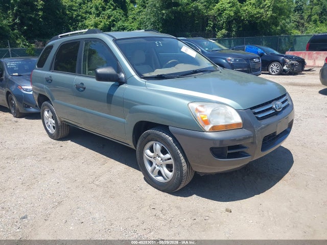 Salvage Kia Sportage Image