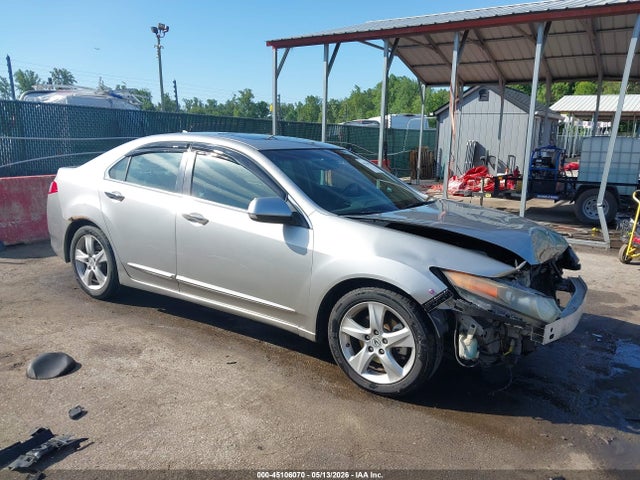 Salvage Acura TSX Image