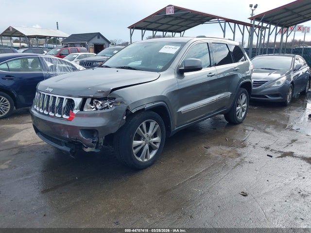 Jeep Grand Cherokee Laredo