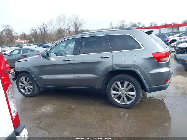 Jeep Grand Cherokee Laredo