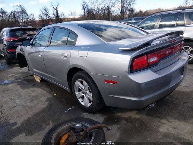 Dodge Charger Se