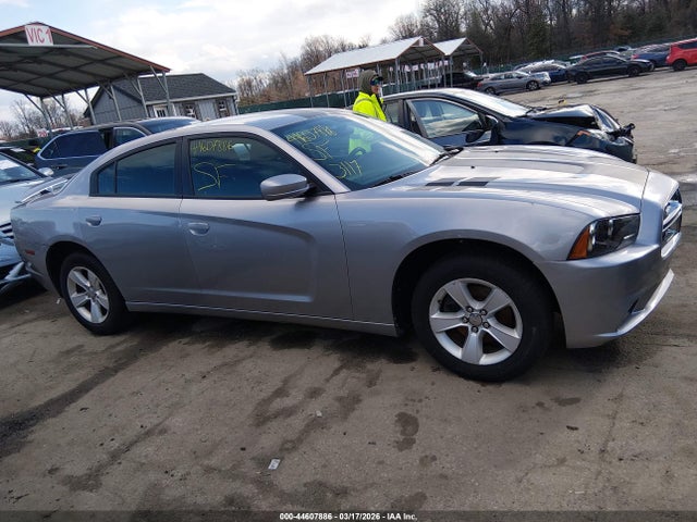 Dodge Charger Se