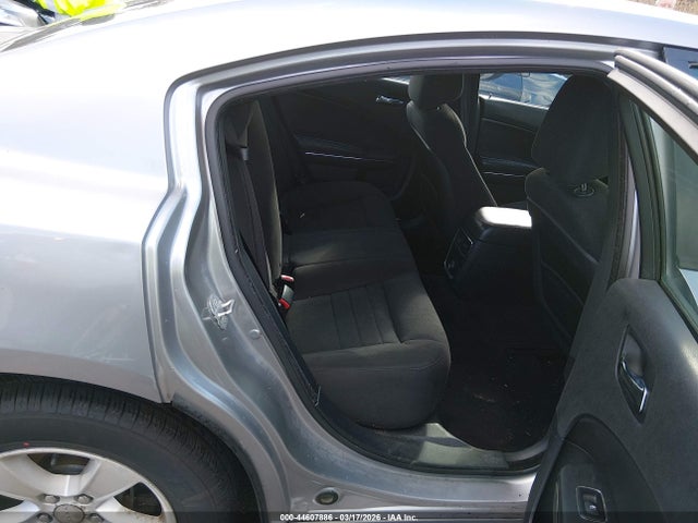 Dodge Charger Se