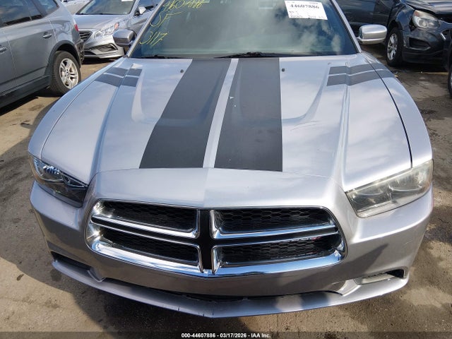 Dodge Charger Se