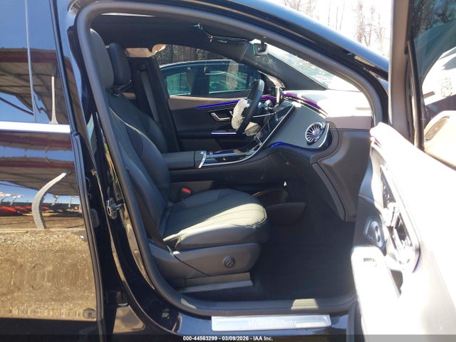 Mercedes-Benz EQE 4matic
