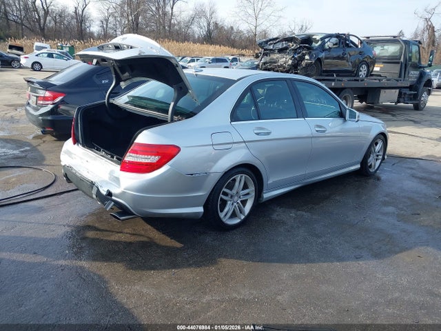 Mercedes-Benz C-Class Sport 4matic
