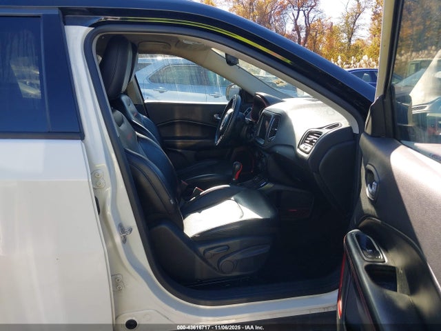 Jeep Compass Trailhawk 4x4