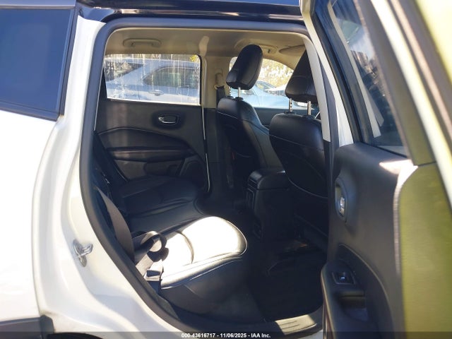 Jeep Compass Trailhawk 4x4