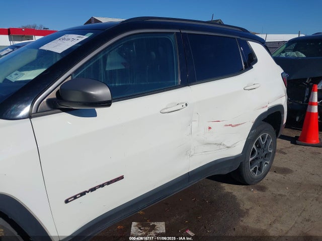 Jeep Compass Trailhawk 4x4