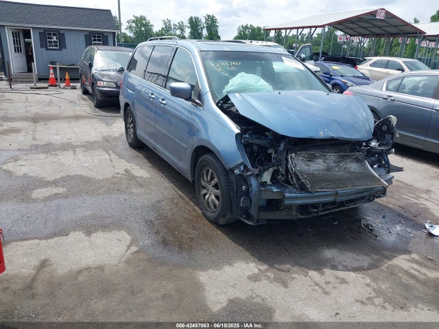 Salvage Honda Odyssey Image
