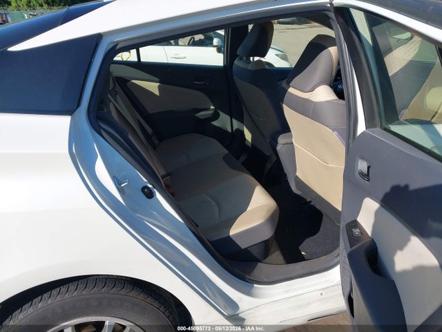 Toyota Prius Two