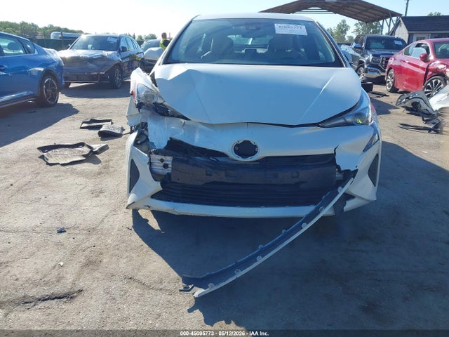Toyota Prius Two