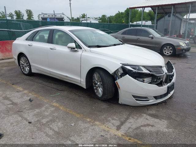 Salvage Lincoln MKZ Image