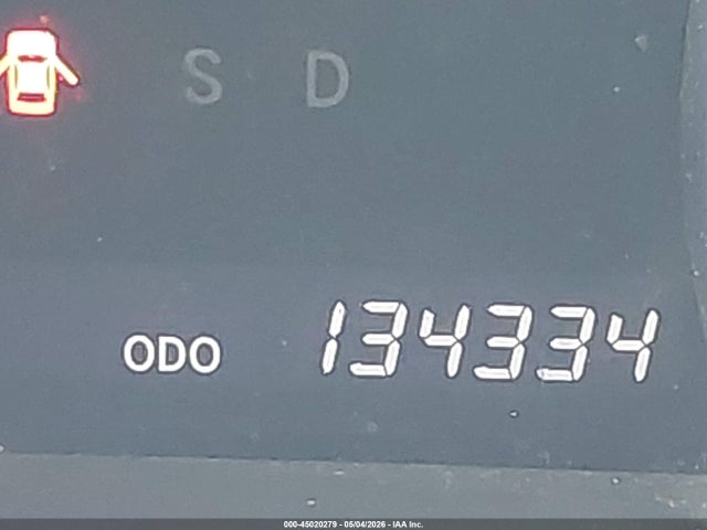 Toyota Highlander Base V6