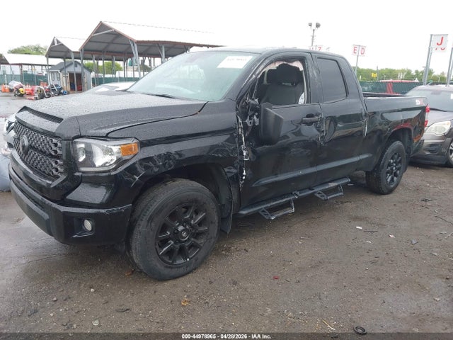 Toyota Tundra Sr5