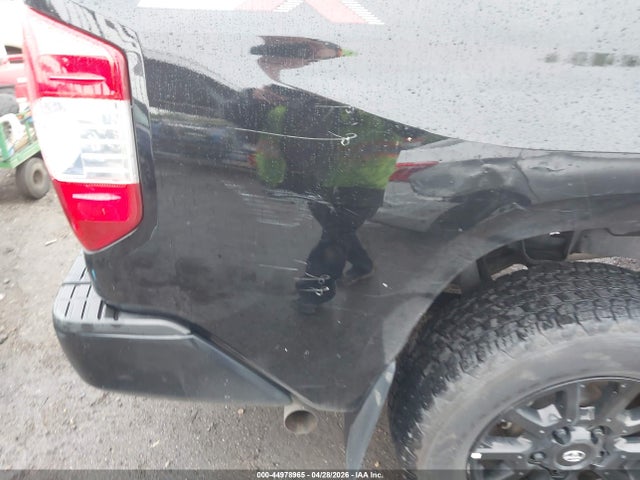 Toyota Tundra Sr5