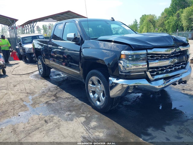 Salvage Chevrolet Silverado 1500 Image