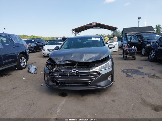 Hyundai ELANTRA Value Edition