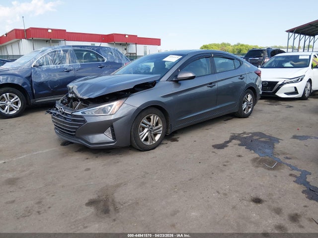 Hyundai ELANTRA Value Edition