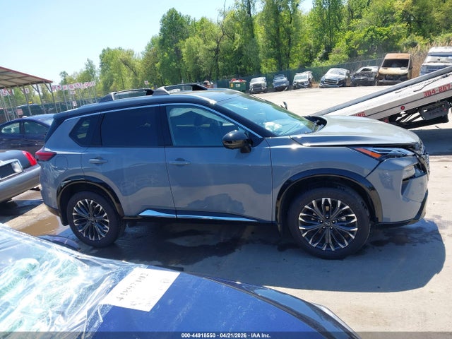 Nissan Rogue Platinum