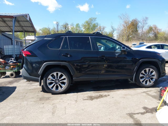 Toyota RAV4 Xle Premium