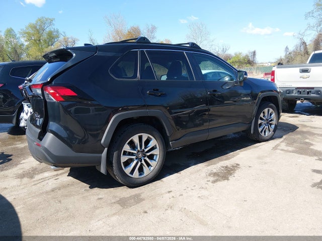 Toyota RAV4 Xle Premium