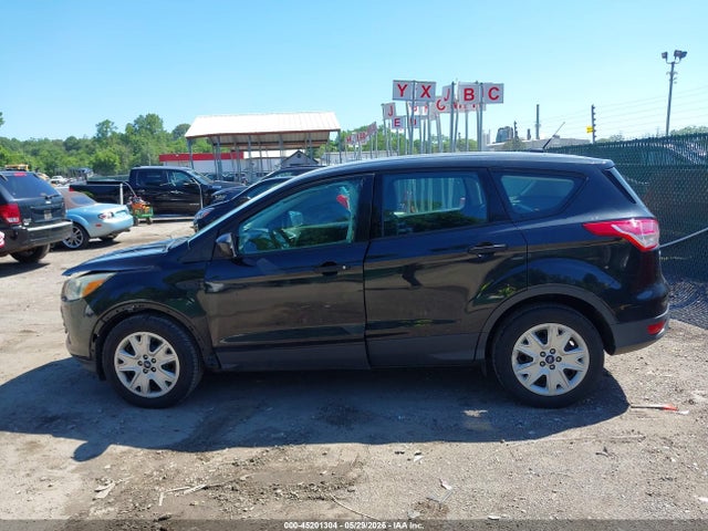 Ford Escape S