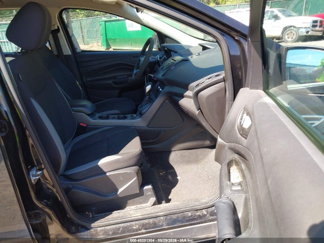Ford Escape S