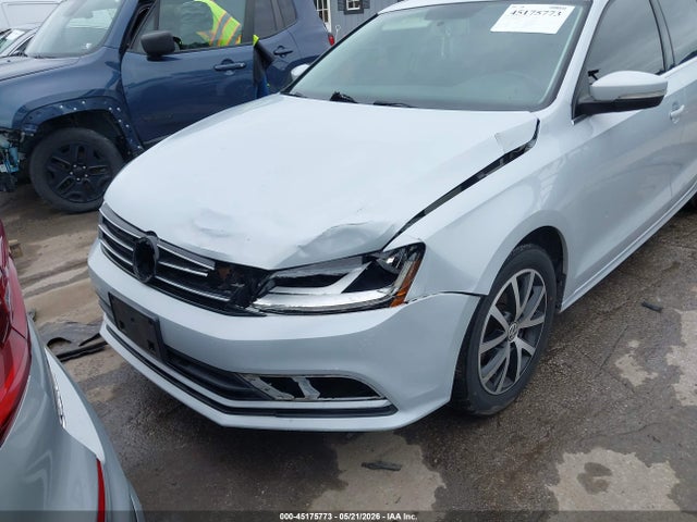 Volkswagen Jetta 1.4t Se