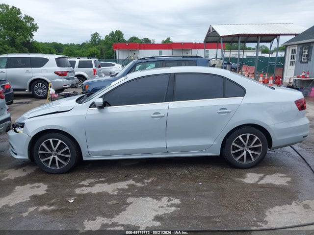Volkswagen Jetta 1.4t Se