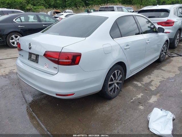 Volkswagen Jetta 1.4t Se