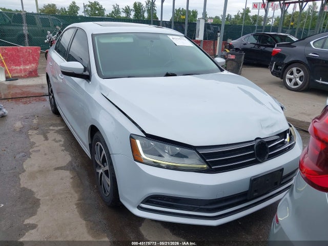 Volkswagen Jetta 1.4t Se