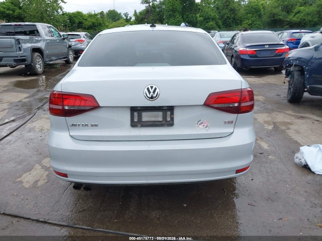 Volkswagen Jetta 1.4t Se