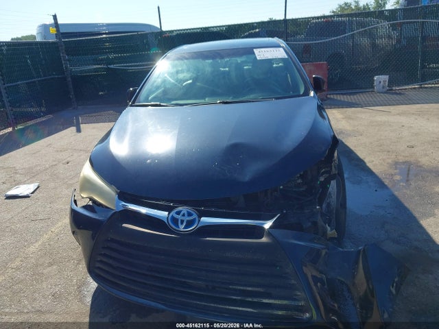 Toyota Camry Xle