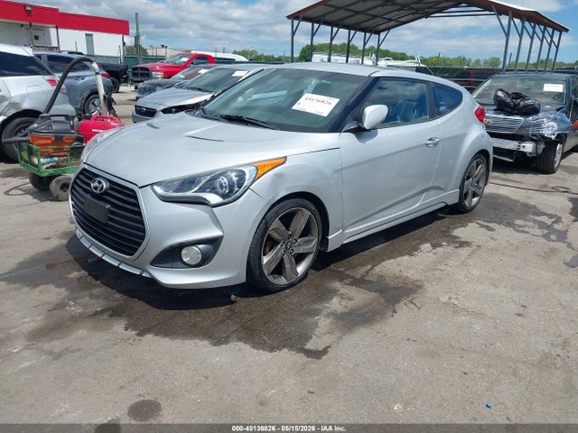 Hyundai VELOSTER