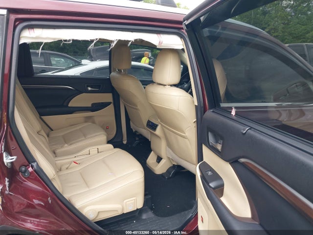 Toyota Highlander Limited Platinum V6