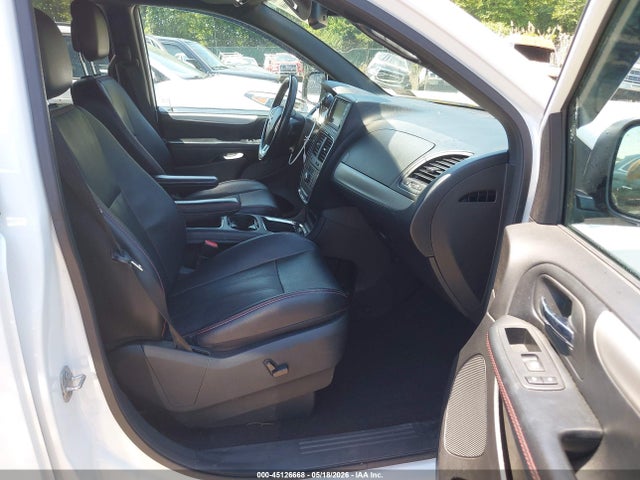 Dodge Grand Caravan Gt