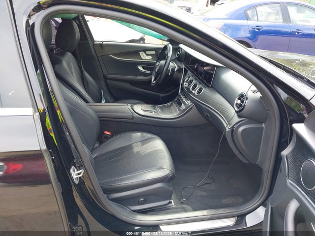 Mercedes-Benz E-Class 4matic