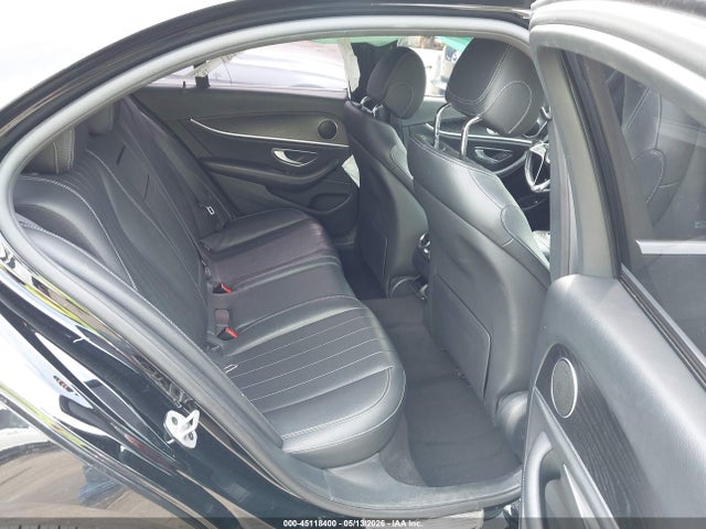 Mercedes-Benz E-Class 4matic