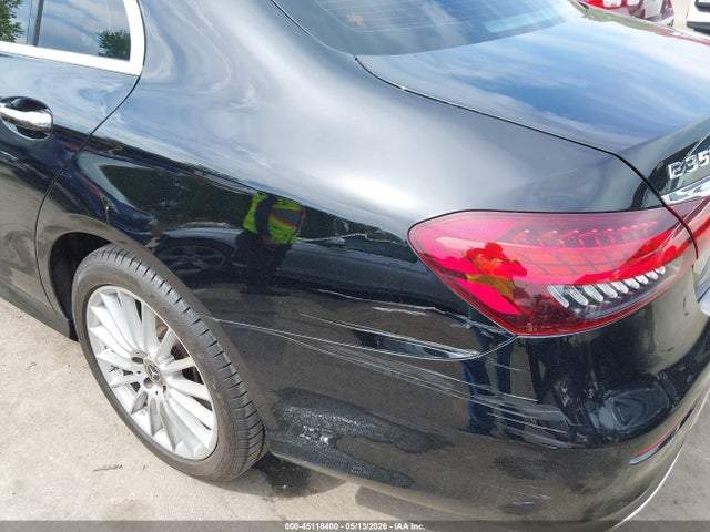 Mercedes-Benz E-Class 4matic
