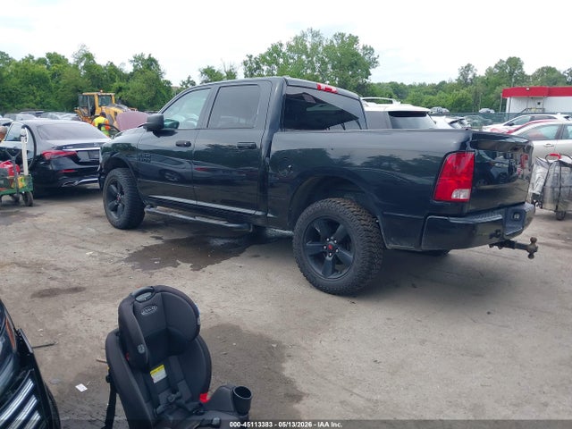 Ram 1500 Express  4x4 5'7 Box