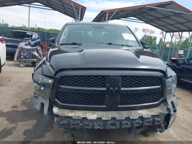 Ram 1500 Express  4x4 5'7 Box