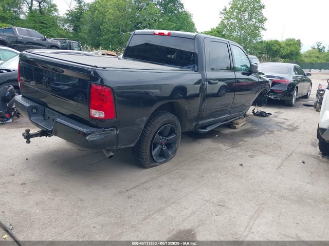 Ram 1500 Express  4x4 5'7 Box